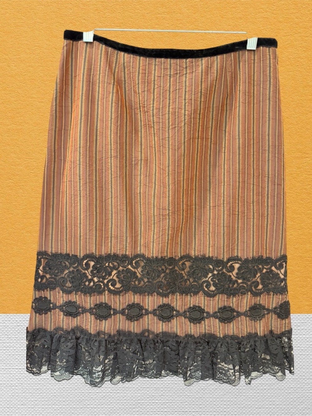 Nanette Lenore Brown Striped with Black Lace- Trim Pencil Skirt, Sz 6